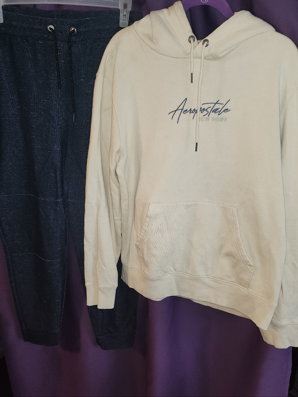 Aeropostale Cream Pullover Hoodie with Navy Logo And Sweatpants